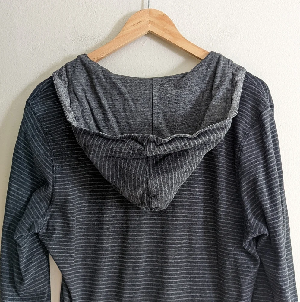 Banana Republic | Hooded Quarter Button Textured Sweatshirt